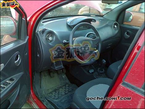 водительское место китайского автомобиля Chery QQ2(S18) - Чери куку2